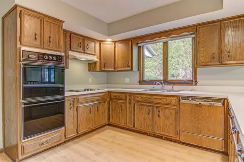 1340 Cedar Crest Dr, Munster, IN 46321 photo 10