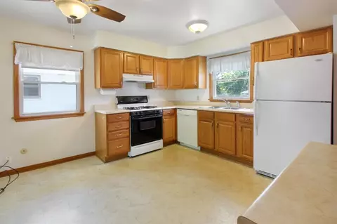 8246 Jackson Ave, Munster, IN 46321 photo 12