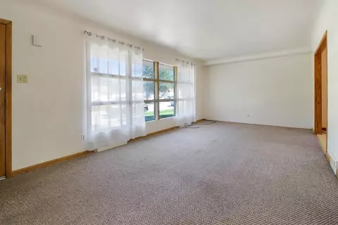 8246 Jackson Ave, Munster, IN 46321 photo 14