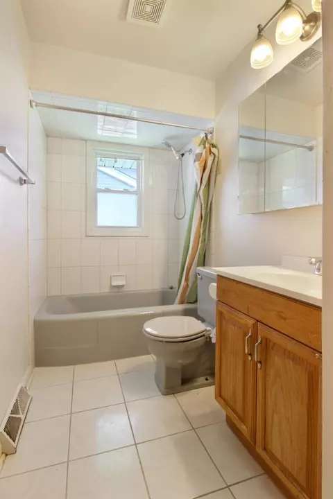 8246 Jackson Ave, Munster, IN 46321 photo 6