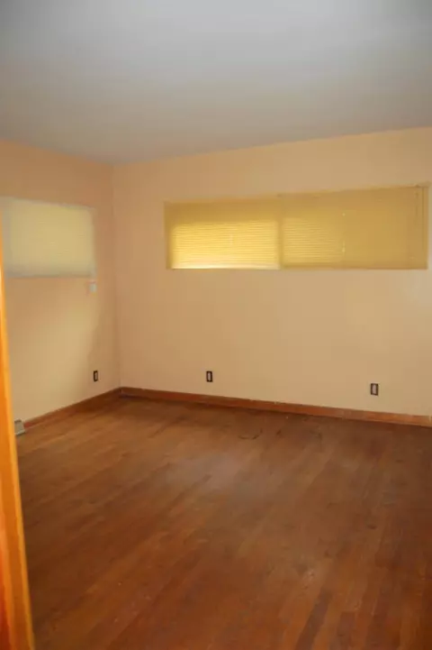 4061 Whitcomb St, Gary, IN 46408 photo 8