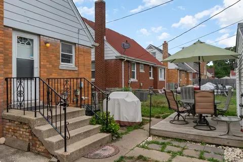 7111 Beech Ave, Hammond, IN 46324 photo 4