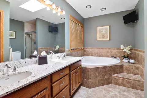 10401 Fox Run, Munster, IN 46321 photo 19