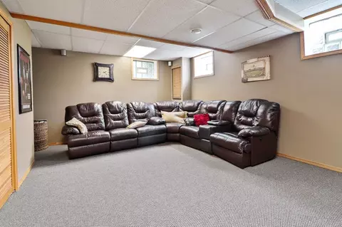 10401 Fox Run, Munster, IN 46321 photo 25