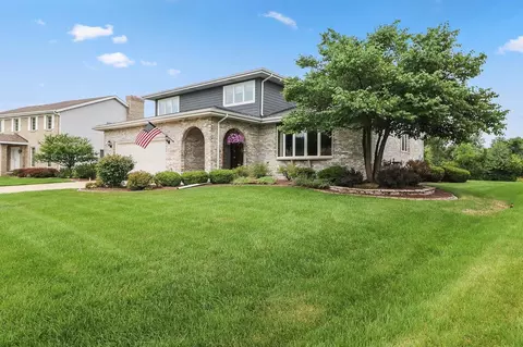 10401 Fox Run, Munster, IN 46321 photo 3