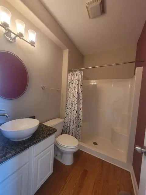 Undisclosed, Munster, IN 46321 photo 27
