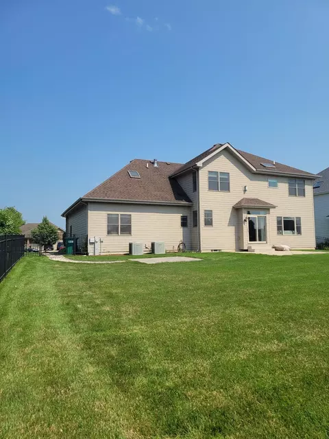 Undisclosed, Munster, IN 46321 photo 35