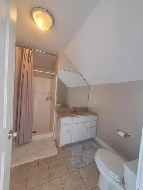 Undisclosed, Munster, IN 46321 photo 23