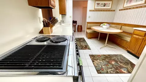 910 Ridge Rd #404, Munster, IN 46321 photo 7