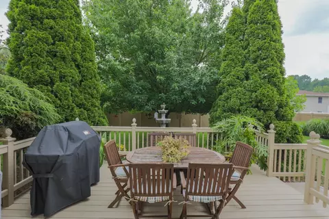 1343 Admiral Dr, Porter, IN 46304 photo 36
