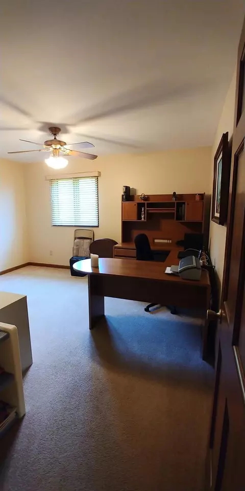 9141 Franklin Dr, Saint John, IN 46373 photo 22
