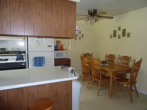 977 Eugene St, Porter, IN 46304 photo 6