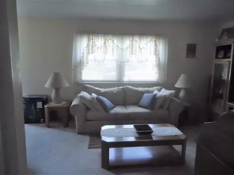 977 Eugene St, Porter, IN 46304 photo 8