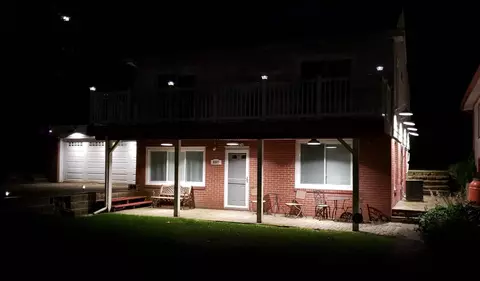 8607 Maple Ave, Gary, IN 46403 photo 3