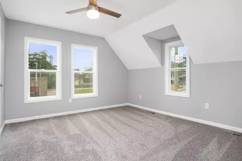 103 E Sigler St, Hebron, IN 46341 photo 16