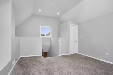 103 E Sigler St, Hebron, IN 46341 photo 21