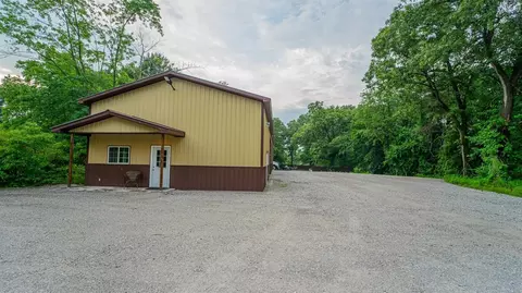 1075 N, Wheatfield, IN 46392 photo 3