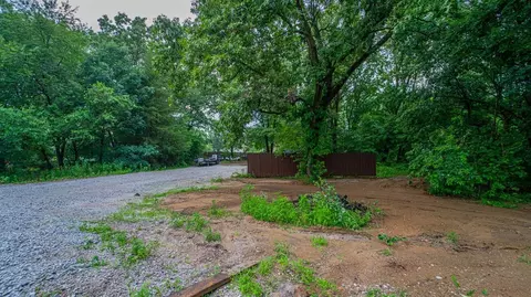 1075 N, Wheatfield, IN 46392 photo 24