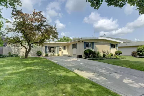 7850 Harrison Ave, Munster, IN 46321 photo 2