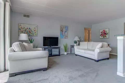 208 Swan Dr #2-D, Dyer, IN 46311 photo 13