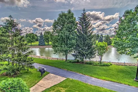 208 Swan Dr #2-D, Dyer, IN 46311 photo 3