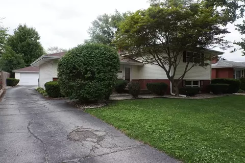 8601 Forest Ave, Munster, IN 46321 photo 4