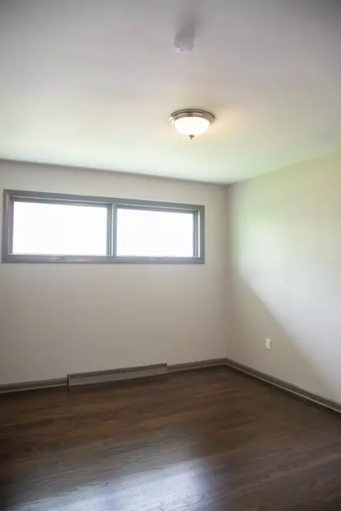 1346 Ralston St, Gary, IN 46406 photo 9