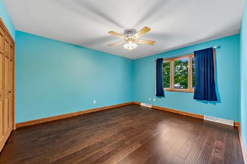 9558 Walnut Dr, Munster, IN 46321 photo 20