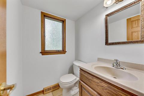 9558 Walnut Dr, Munster, IN 46321 photo 13