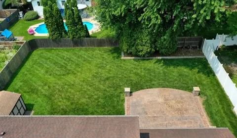 9558 Walnut Dr, Munster, IN 46321 photo 32
