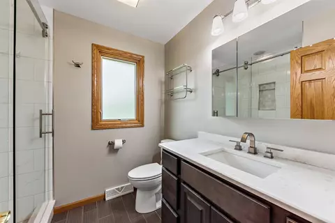 9558 Walnut Dr, Munster, IN 46321 photo 19