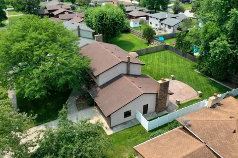 9558 Walnut Dr, Munster, IN 46321 photo 29