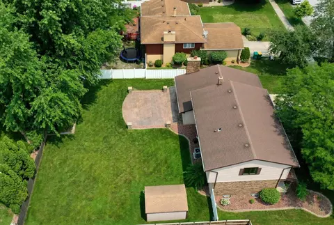 9558 Walnut Dr, Munster, IN 46321 photo 37