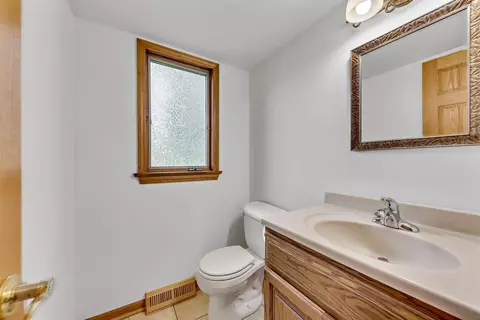 9558 Walnut Dr, Munster, IN 46321 photo 13