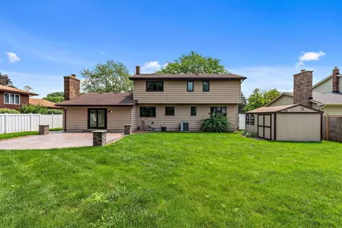 9558 Walnut Dr, Munster, IN 46321 photo 31