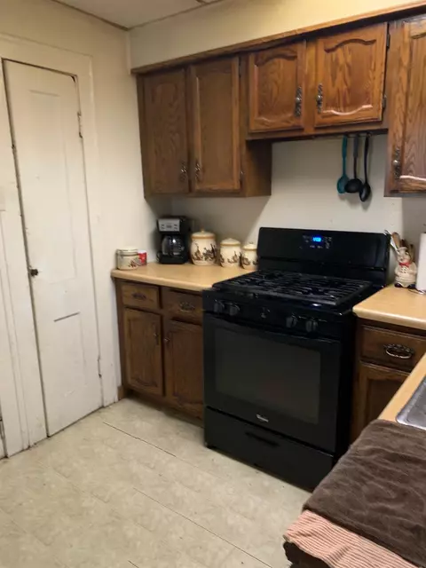 4528 Hayes St, Gary, IN 46408 photo 6