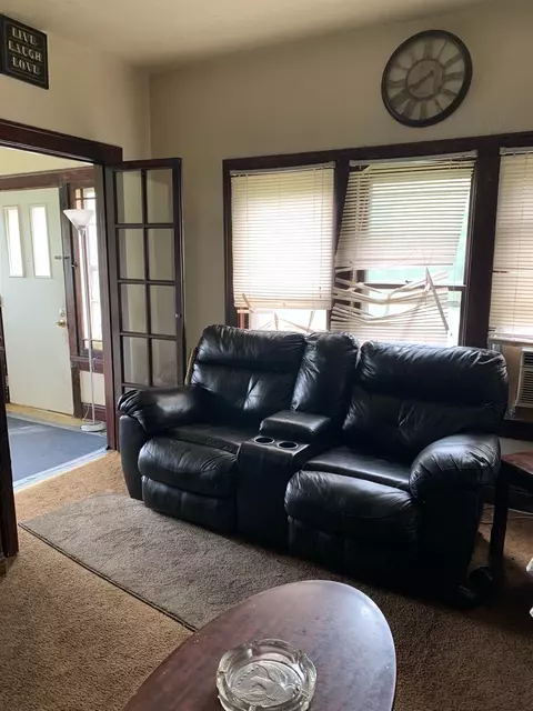 4528 Hayes St, Gary, IN 46408 photo 3