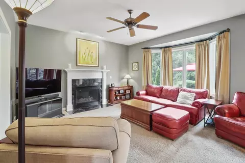 8277 Doubletree Dr, Crown Point, IN 46307 photo 8