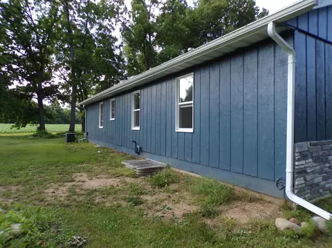 7401 E 200, Rolling Prairie, IN 46371 photo 4
