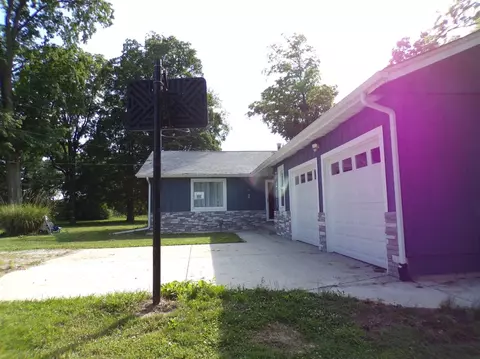 7401 E 200, Rolling Prairie, IN 46371 photo 2