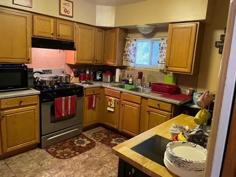 6712 Ash Ave, Gary, IN 46403 photo 2