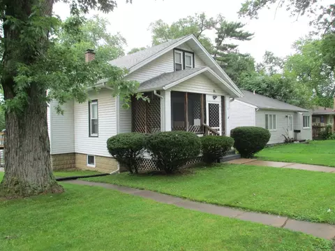 222 Michigan St, Porter, IN 46304 photo 4