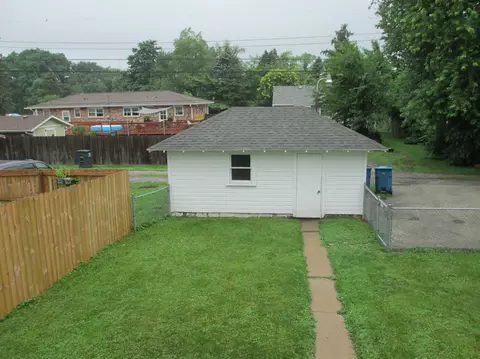 222 Michigan St, Porter, IN 46304 photo 32