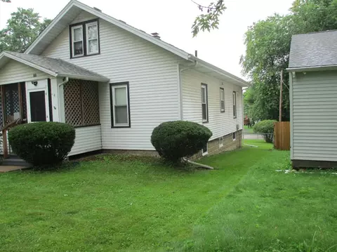 222 Michigan St, Porter, IN 46304 photo 2