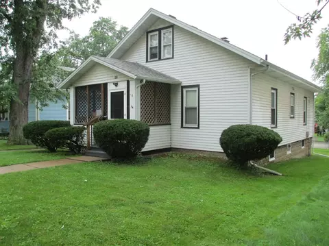 222 Michigan St, Porter, IN 46304 photo 3
