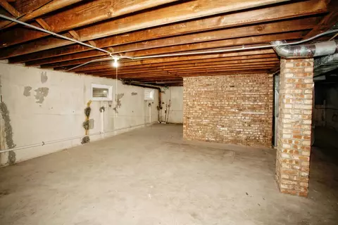 8310 Baring Ave, Munster, IN 46321 photo 36