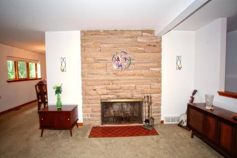 8310 Baring Ave, Munster, IN 46321 photo 3