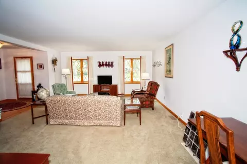 8310 Baring Ave, Munster, IN 46321 photo 10