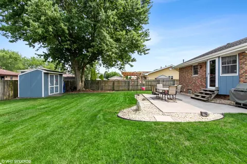 2413 Flat Rock Rd, Dyer, IN 46311 photo 18