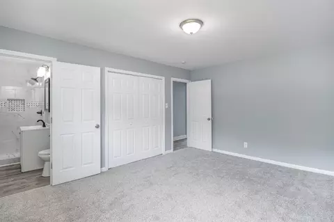 8016 Hemlock Ave, Gary, IN 46403 photo 25